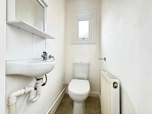 Fountain Court- click for photo gallery